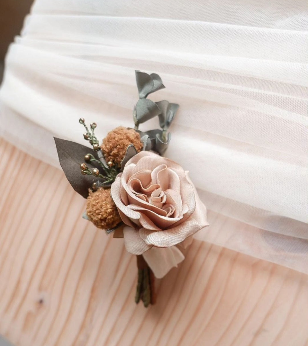 Petal Sparks Boutonniere